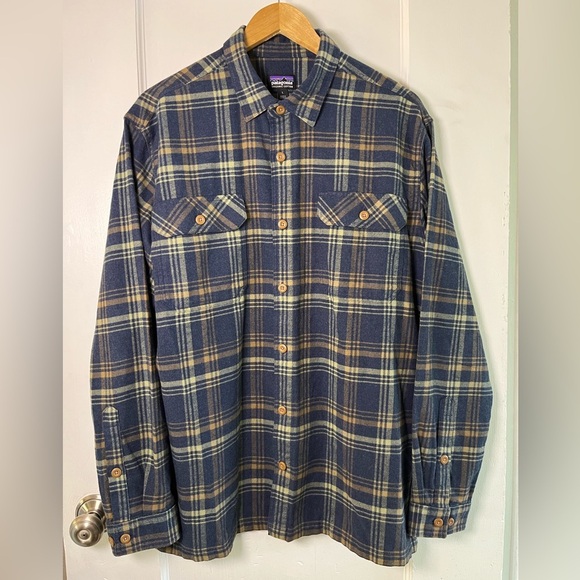 Patagonia Fjord Organic Cotton Flannel Shirt L Drifted Navy | Winter Layer - Picture 11 of 11
